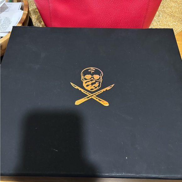 AIR JORDAN 1 “LUX” RUBY STREET ALPS CUSTOM MADE NIKE WITH FUR. - Picture 4 of 16